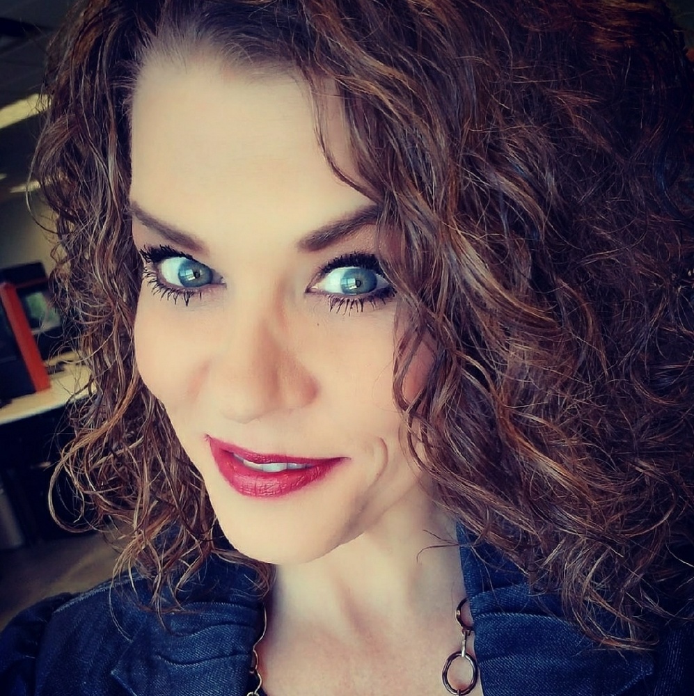 Meet your Posher, Stephanie